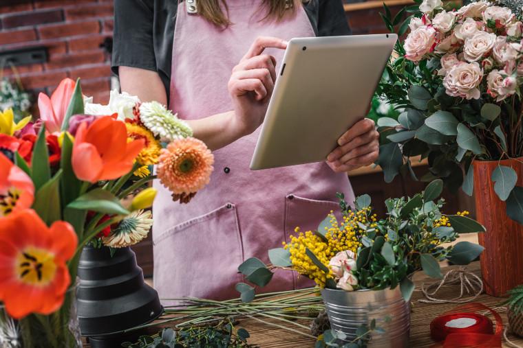 Order and Delivery | Interflora